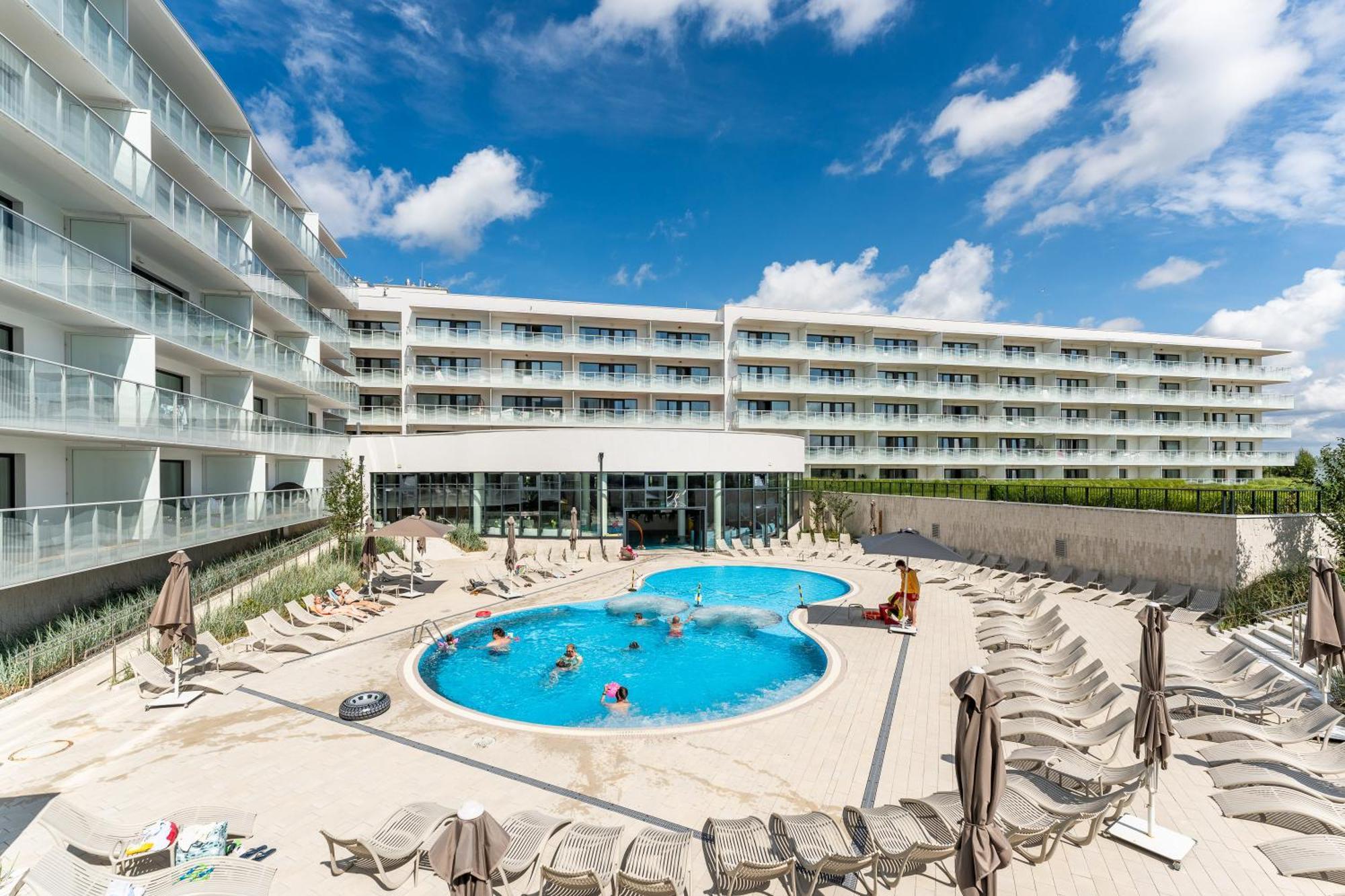 Apartamenty Lighthouse - Polanki Aqua - Blue Kolobrzeg Dış mekan fotoğraf